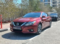 Used 2017 Nissan Altima for sale in Dubai