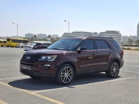 Used 2018 Ford Explorer for sale in Dubai