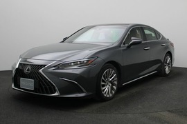 Lexus ES350 Used 2022 Lexus ES350 for sale in Dubai