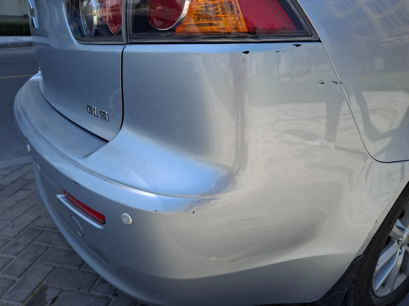 Used 2016 Mitsubishi Lancer for sale in Dubai