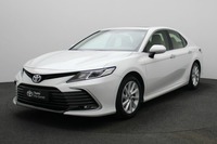 Used 2023 Toyota Camry for sale in Dubai