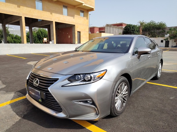 lexus
