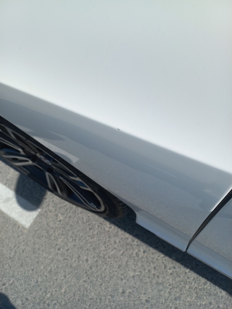 Used 2015 Bentley Continental for sale in Abu Dhabi