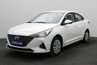 Used 2022 Hyundai Accent for sale in Abu Dhabi