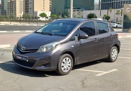 Toyota Yaris Used 2013 Toyota Yaris for sale in Dubai