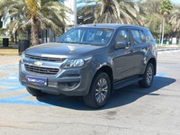 Used 2020 Chevrolet Trailblazer for sale in Abu Dhabi