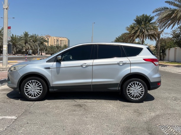Car image 8