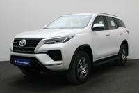 Used 2023 Toyota Fortuner for sale in Abu Dhabi
