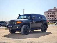 Used 2015 Toyota FJ Cruiser for sale in Dubai