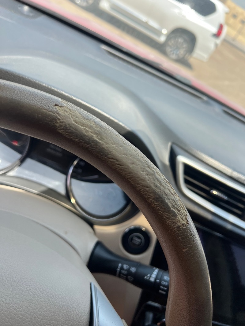 Used 2015 Nissan X-Trail for sale in Abu Dhabi