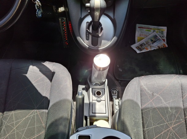 Car image 15