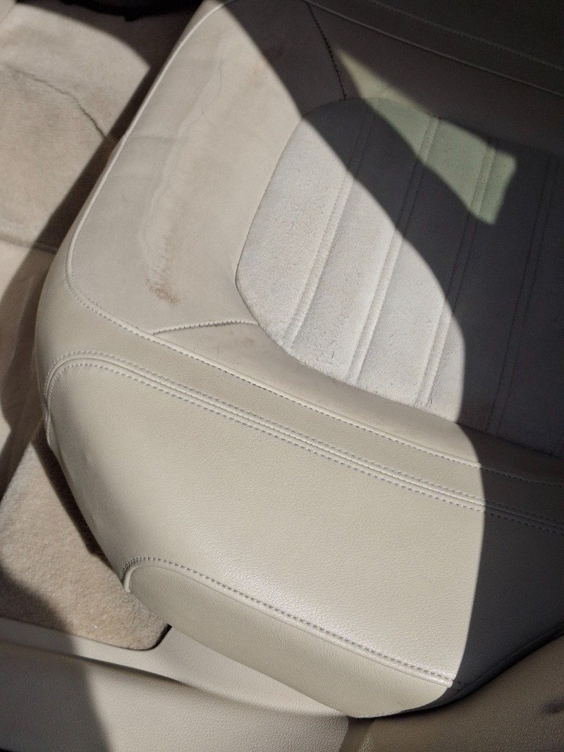 Used 2012 Volkswagen Passat for sale in Dubai