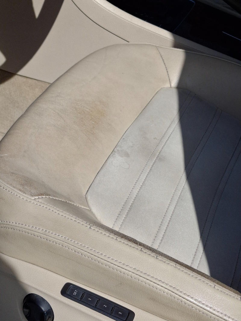 Used 2012 Volkswagen Passat for sale in Dubai
