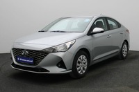 Used 2022 Hyundai Accent for sale in Dubai