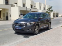 Used 2014 Infiniti QX60 for sale in Dubai
