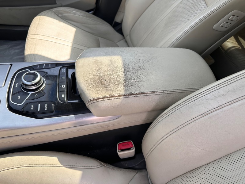 Used 2014 Kia Quoris for sale in Riyadh