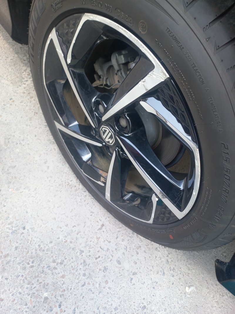 Used 2022 MG GT for sale in Abu Dhabi