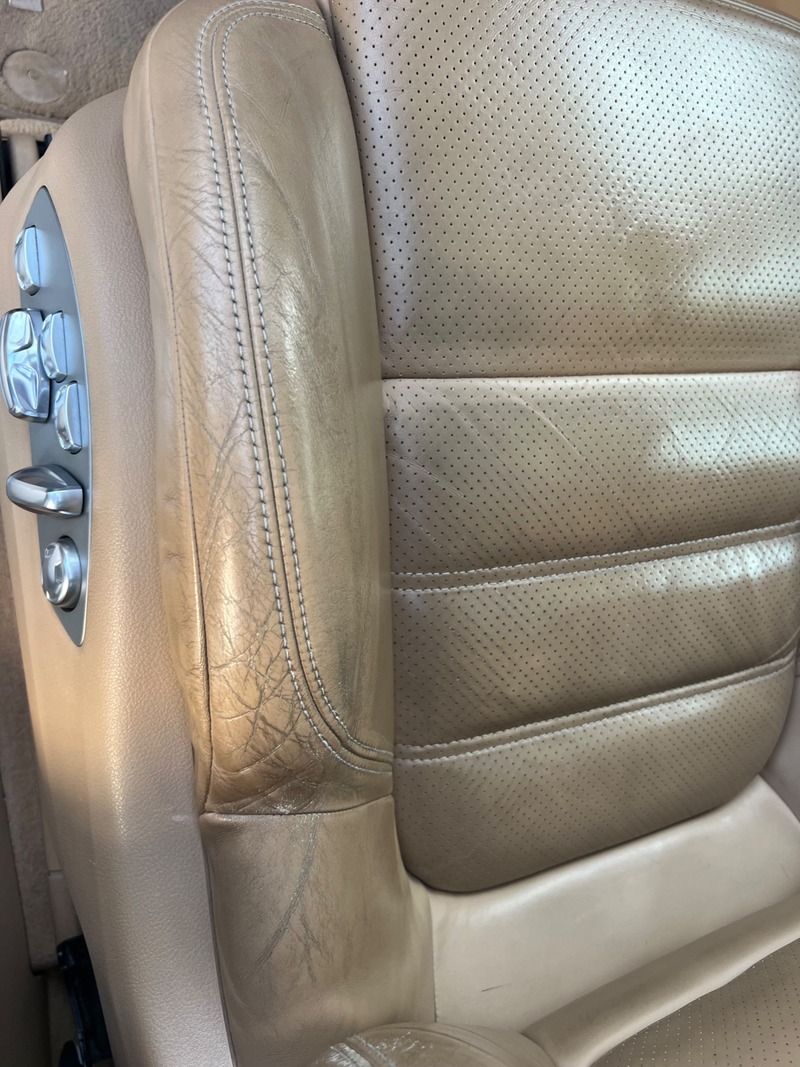 Used 2014 Porsche Macan S for sale in Abu Dhabi