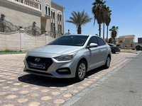 Used 2018 Hyundai Accent for sale in Abu Dhabi