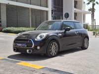Used 2014 MINI Cooper for sale in Dubai
