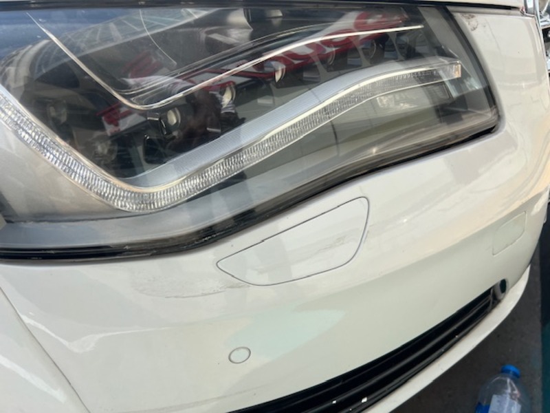 Used 2013 Audi A8 for sale in Abu Dhabi