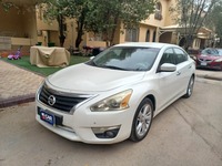 مستعمله 2014 نيسان ألتيما للبيع فى الرياض