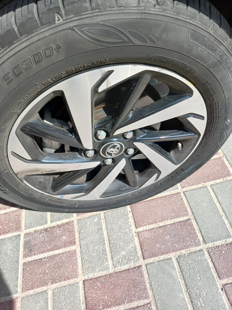 Used 2023 Toyota Rush for sale in Abu Dhabi