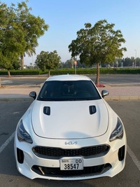 Used 2022 Kia Stinger for sale in Dubai