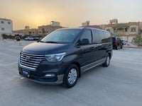 Hyundai H-1