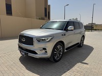 Infiniti QX80