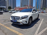 مستعمله 2017 مرسيدس GLA250 للبيع فى دبي
