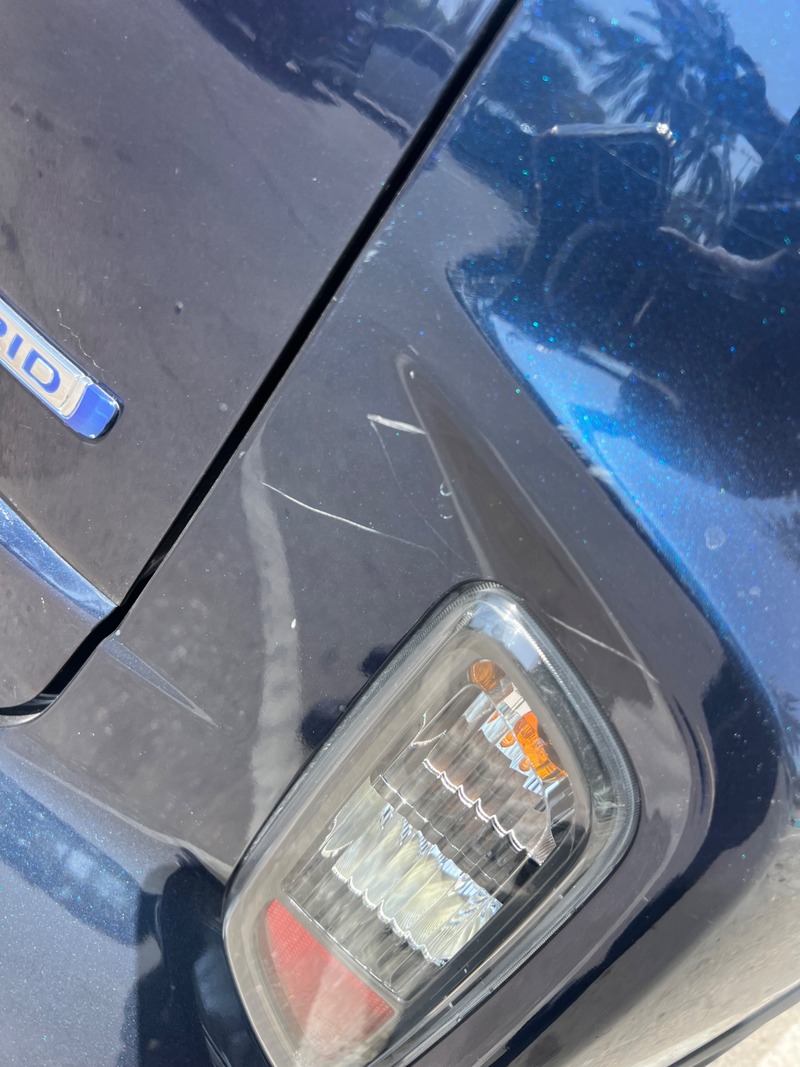 Used 2023 Suzuki Grand Vitara for sale in Abu Dhabi