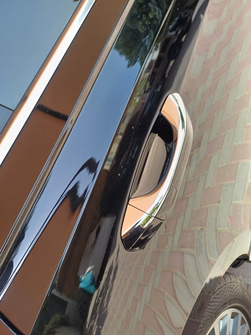 Used 2018 Audi A8 for sale in Dubai