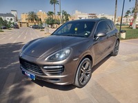 Used 2014 Porsche Cayenne for sale in Riyadh