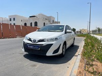 Used 2019 Toyota Yaris for sale in Abu Dhabi