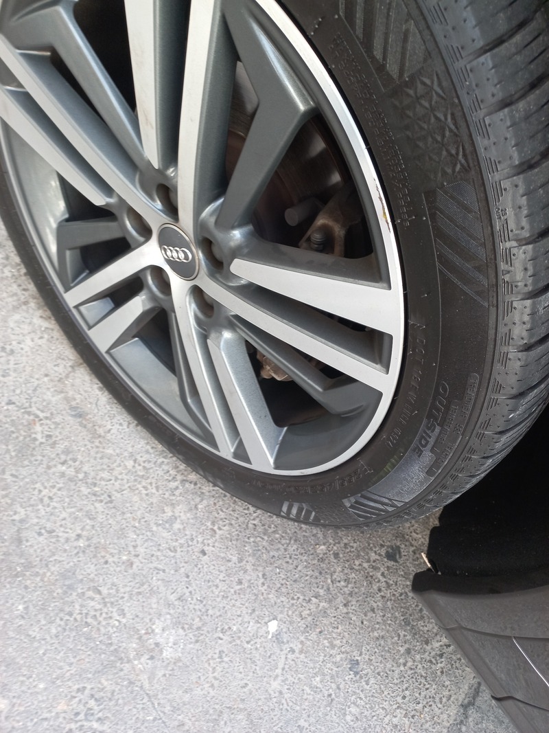 Used 2018 Audi Q5 for sale in Abu Dhabi
