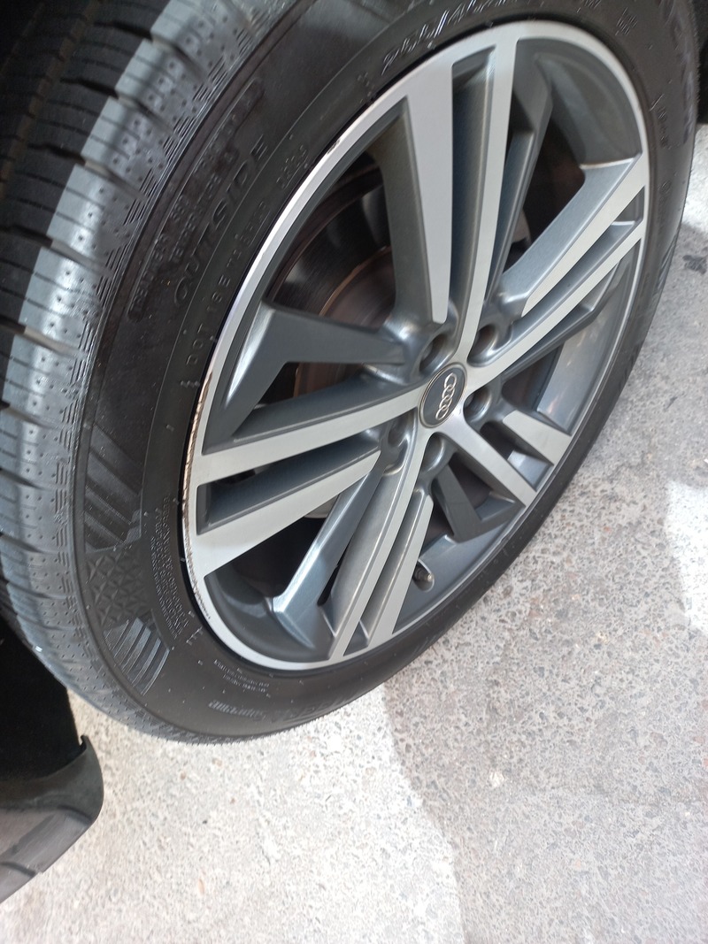 Used 2018 Audi Q5 for sale in Abu Dhabi