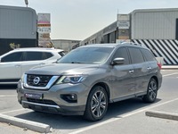 Used 2020 Nissan Pathfinder for sale in Dubai
