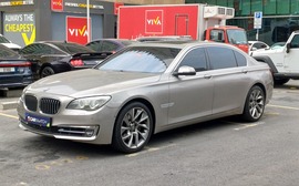 BMW 740 Used 2015 BMW 740 for sale in Dubai