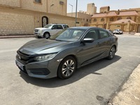 Used 2017 Honda Civic for sale in Riyadh