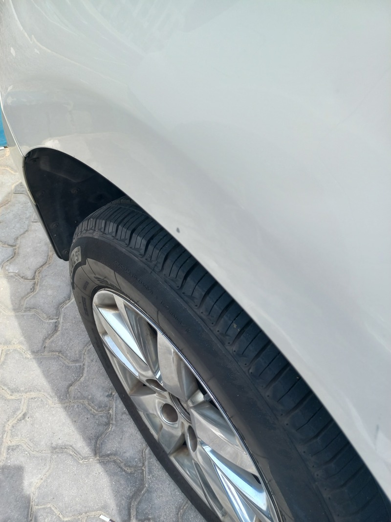 Used 2013 Ford Edge for sale in Abu Dhabi