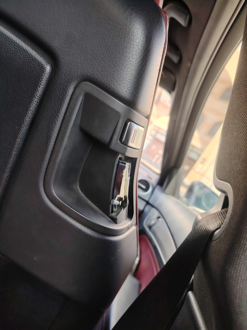 مستعمله 2015 مرسيدس C250 للبيع فى جدة