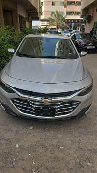 Used 2022 Chevrolet Malibu for sale in Ajman