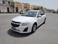 Used 2013 Chevrolet Cruze for sale in Dammam