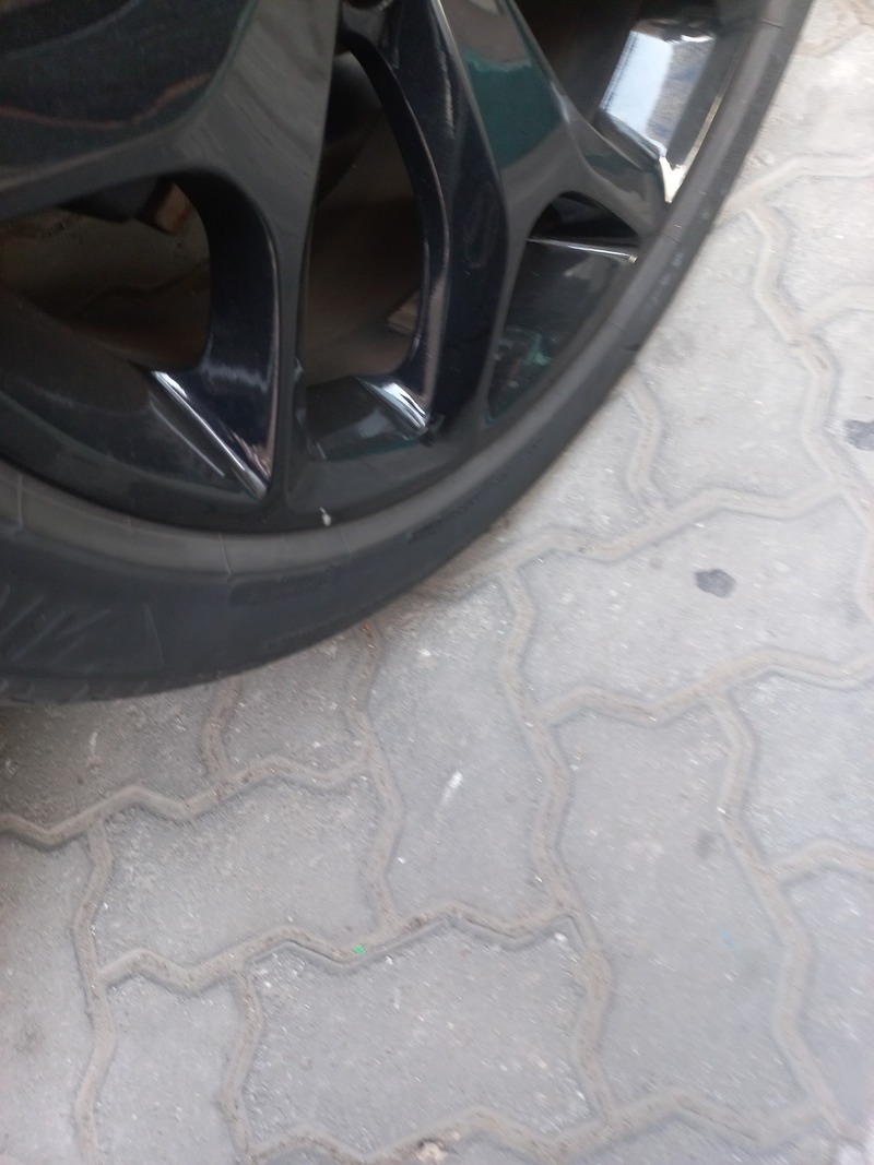 Used 2015 Dodge Challenger for sale in Abu Dhabi