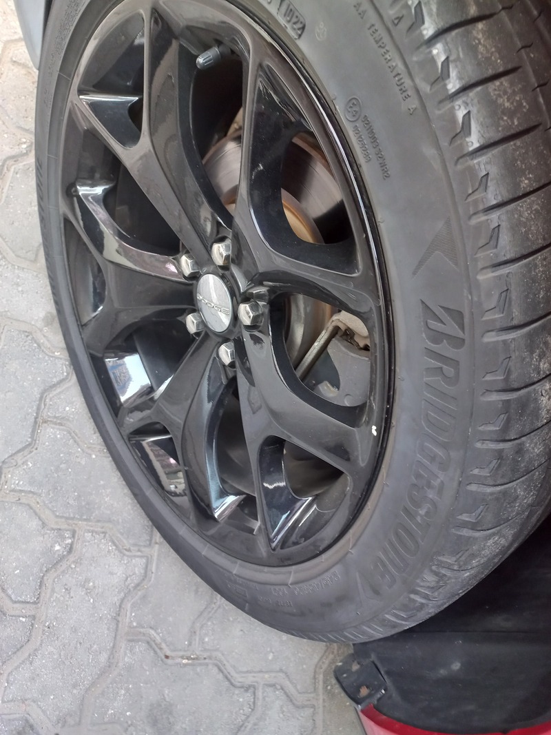 Used 2015 Dodge Challenger for sale in Abu Dhabi