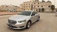 مستعمله 2013 فورد تورس للبيع فى الرياض