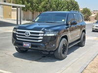 Used 2022 Toyota Land Cruiser for sale in Abu Dhabi