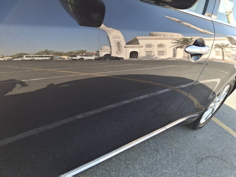 Used 2019 Infiniti QX70 for sale in Dubai