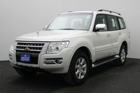 Used 2022 Mitsubishi Pajero for sale in Dubai